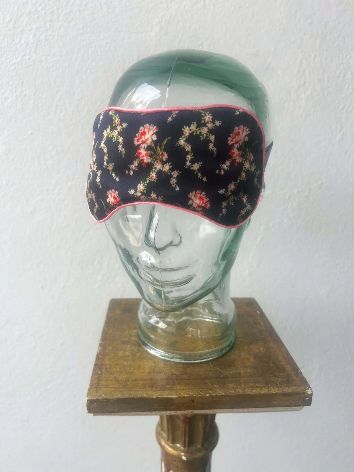 2 Silk Masks 3