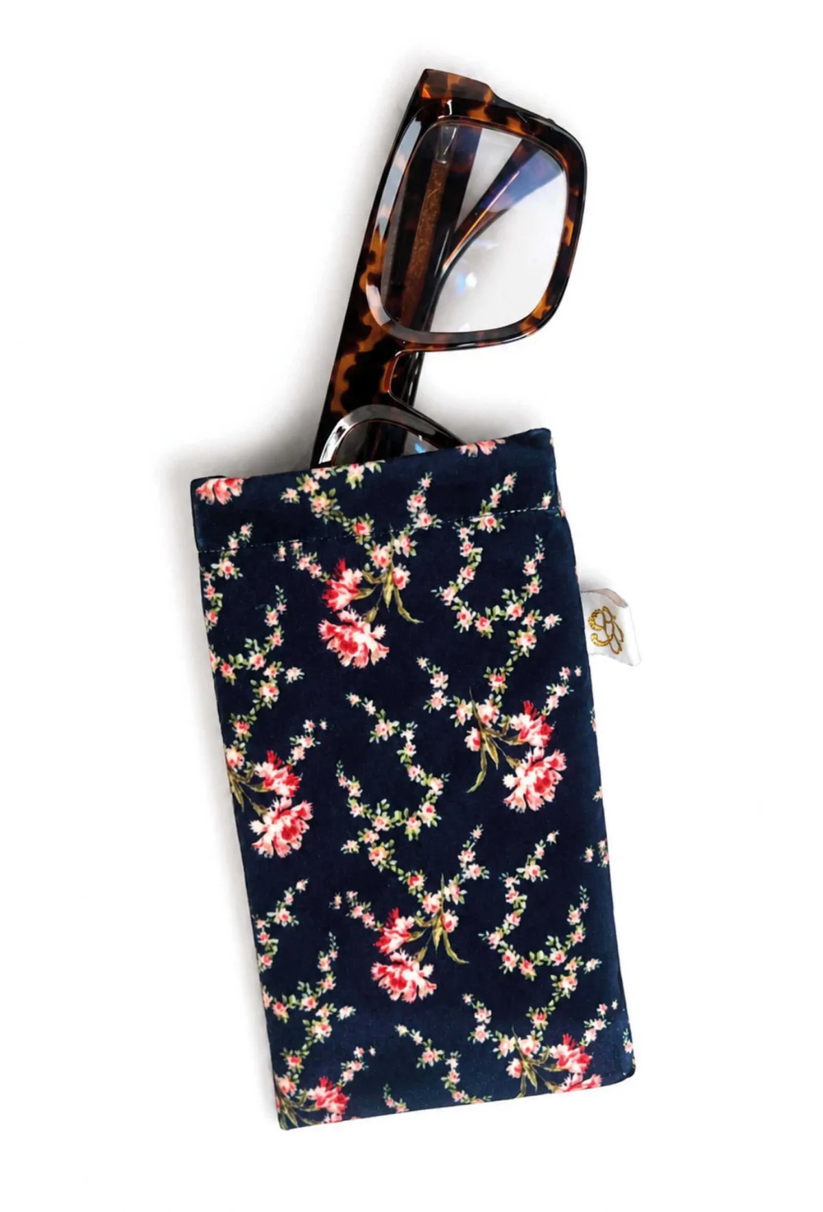 6 Spectacle case 4